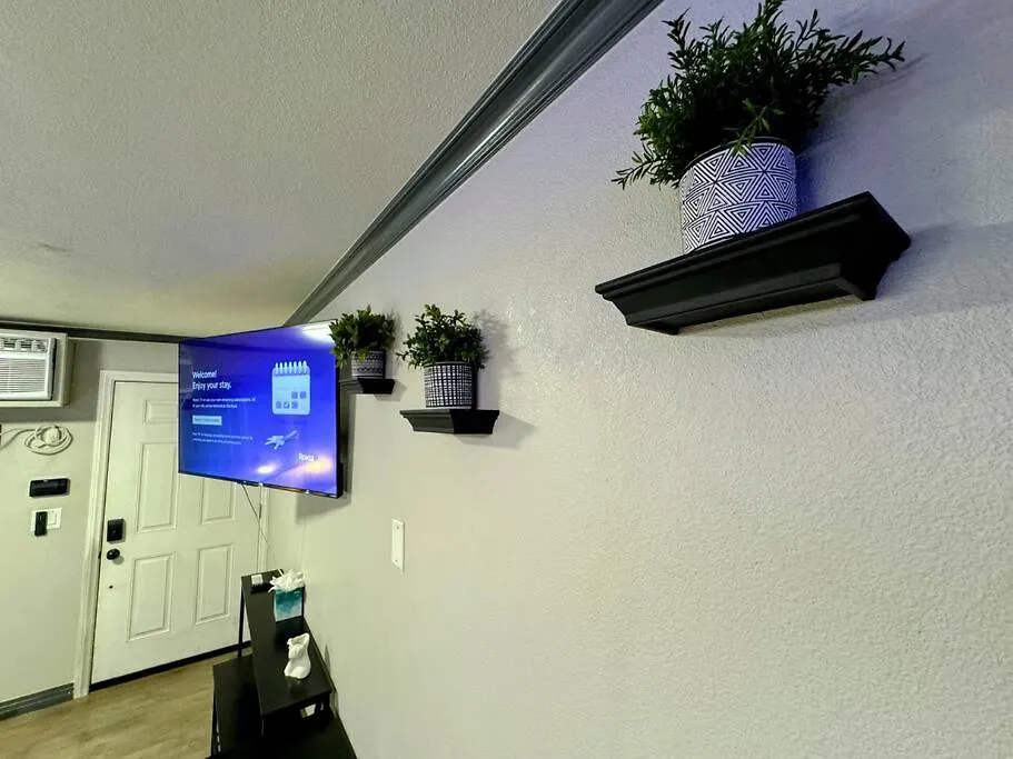 Modern Condo Near Fremont Street Las Vegas 0*,