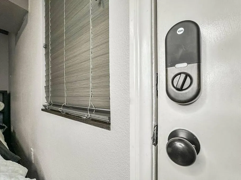 Modern Condo Near Fremont Street Las Vegas